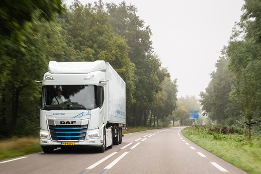 1714-New-Generation-DAF-XD-Electric