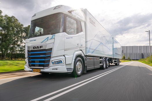 1801-New-Generation-DAF-XF-Electric