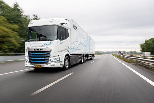 1804-New-Generation-DAF-XF-Electric