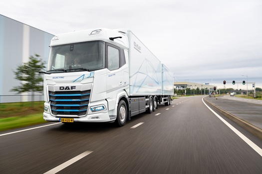 1805-New-Generation-DAF-XF-Electric